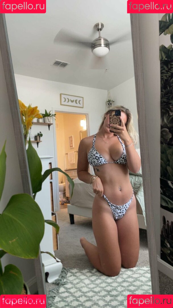 Alyssa Leary Onlyfans Photo Gallery 