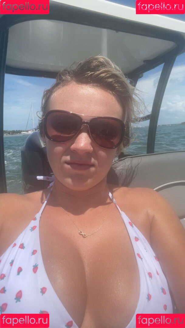 Alyssa Leary Onlyfans Photo Gallery 