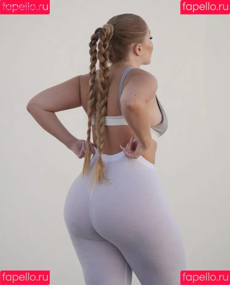 Emma Christina Onlyfans Photo Gallery 