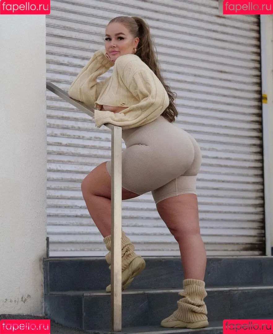 Emma Christina Onlyfans Photo Gallery 