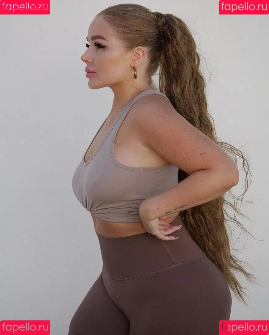 Emma Christina Onlyfans Photo Gallery 