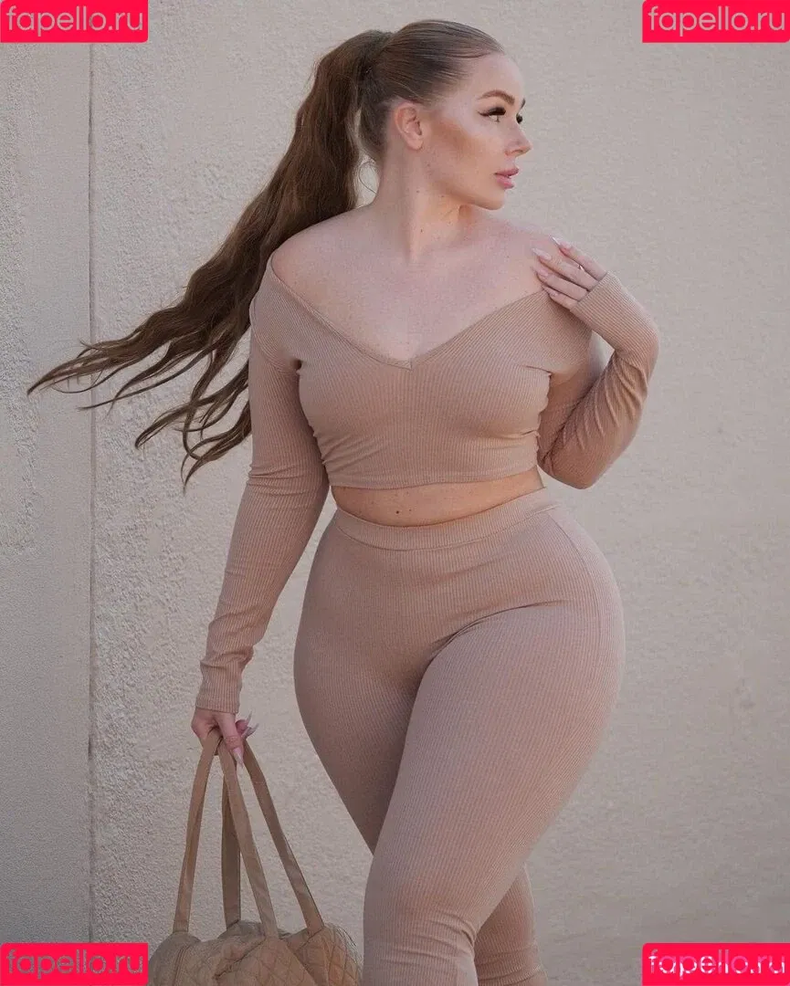 Emma Christina Onlyfans Photo Gallery 