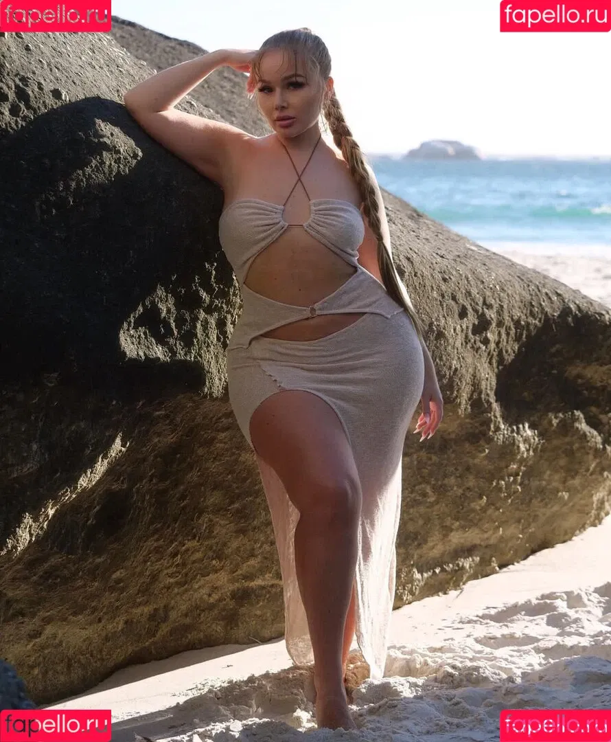 Emma Christina Onlyfans Photo Gallery 