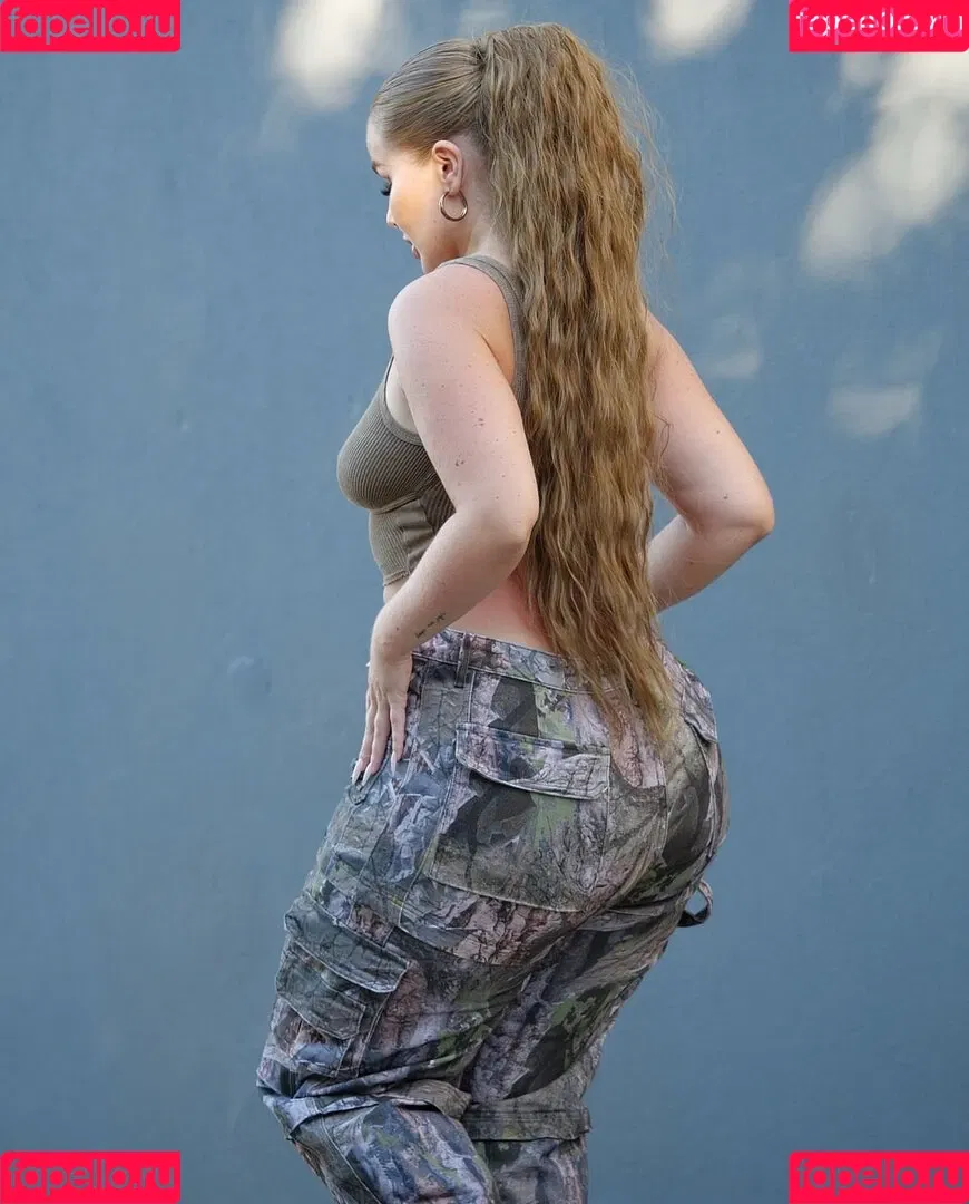 Emma Christina Onlyfans Photo Gallery 