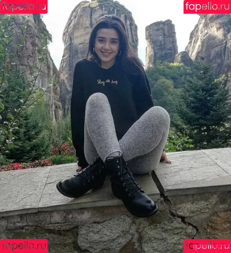 Vassiliki_xlk Onlyfans Photo Gallery 