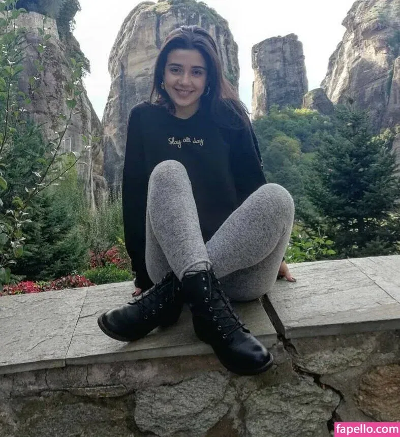 Vassiliki_xlk Onlyfans Photo Gallery 