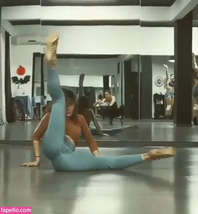 Vassiliki_xlk Onlyfans Photo Gallery 