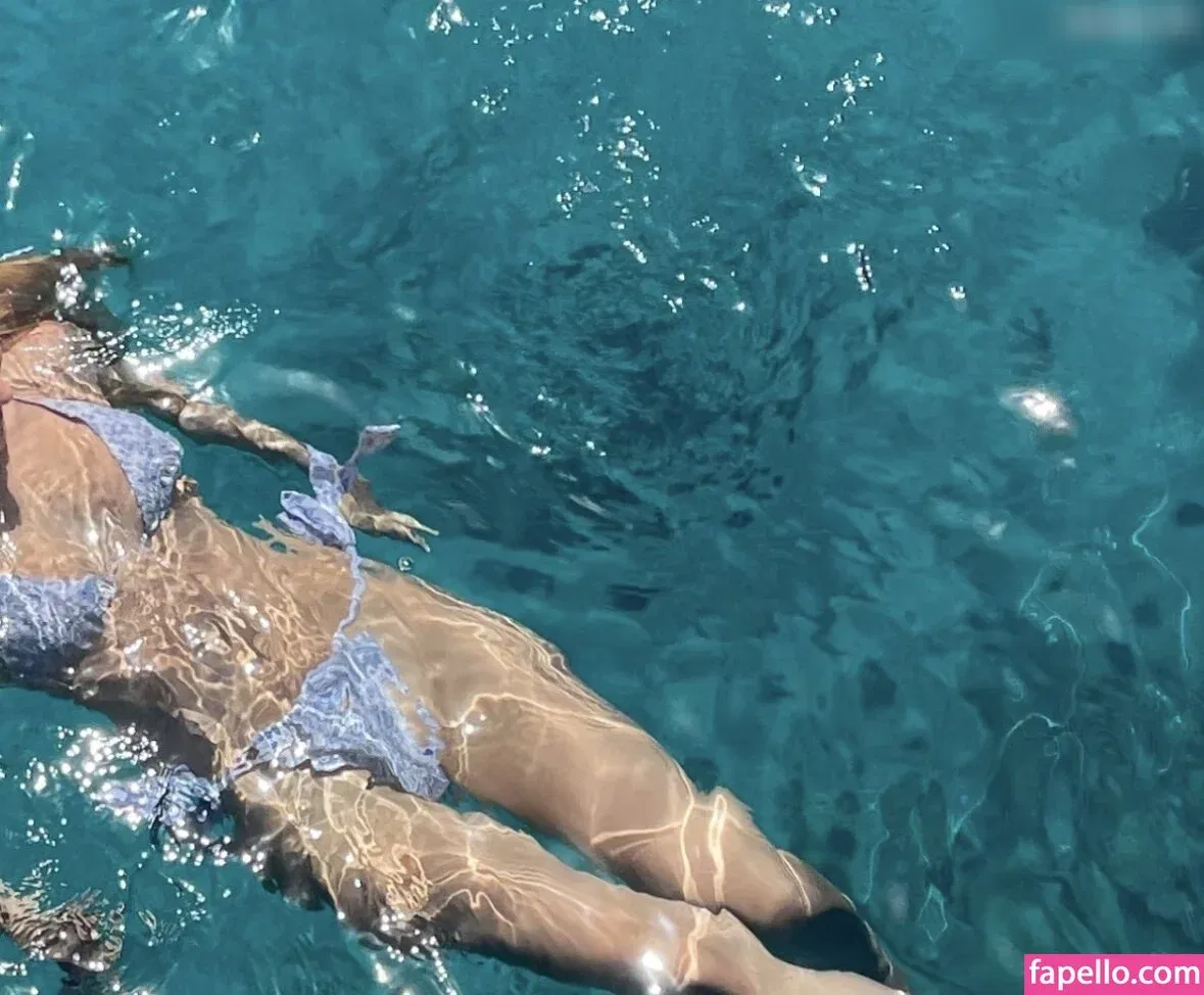 Glosiekk Onlyfans Photo Gallery 