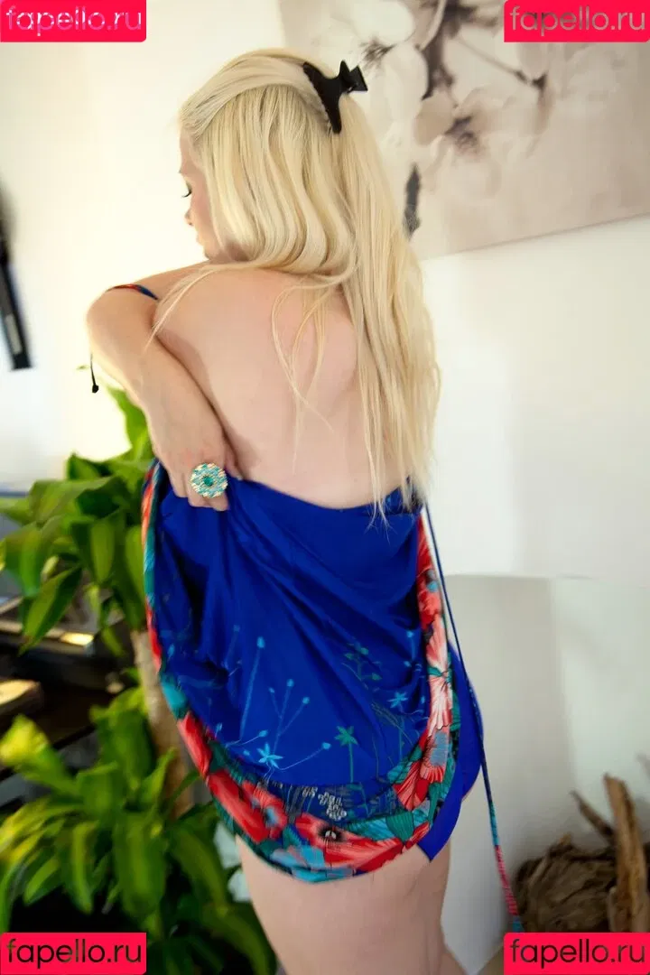 Amanda Pure Onlyfans Photo Gallery 