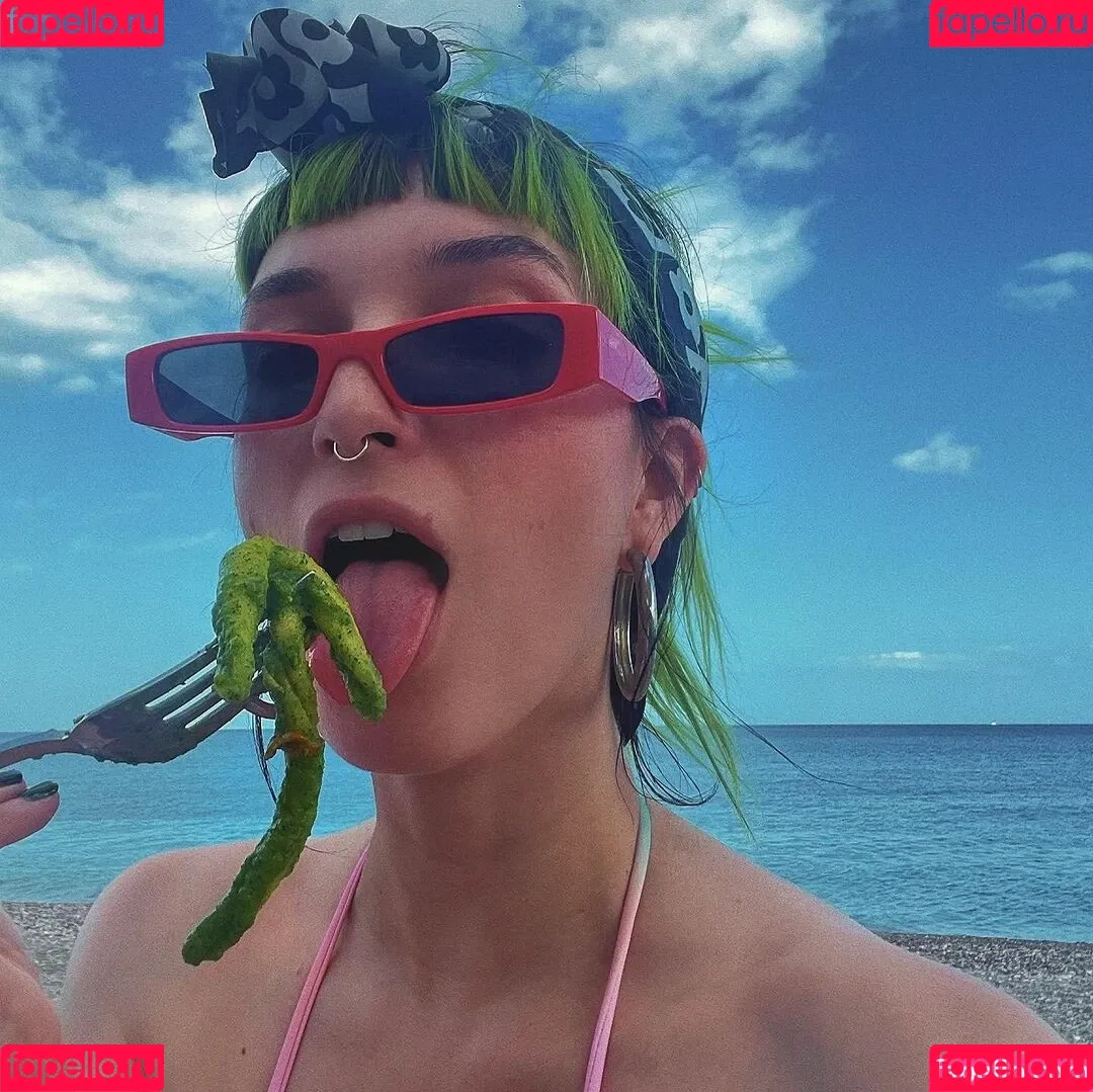 Dani Thorne Onlyfans Photo Gallery 