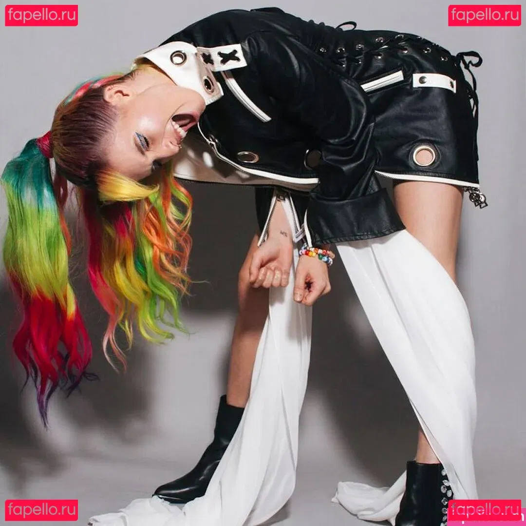 Dani Thorne Onlyfans Photo Gallery 