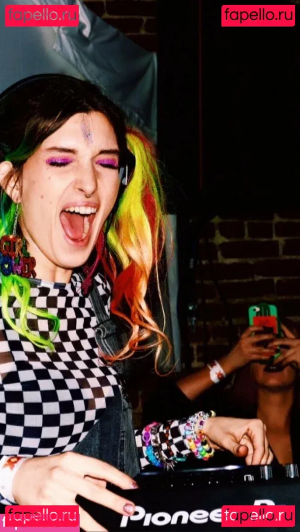 Dani Thorne Onlyfans Photo Gallery 