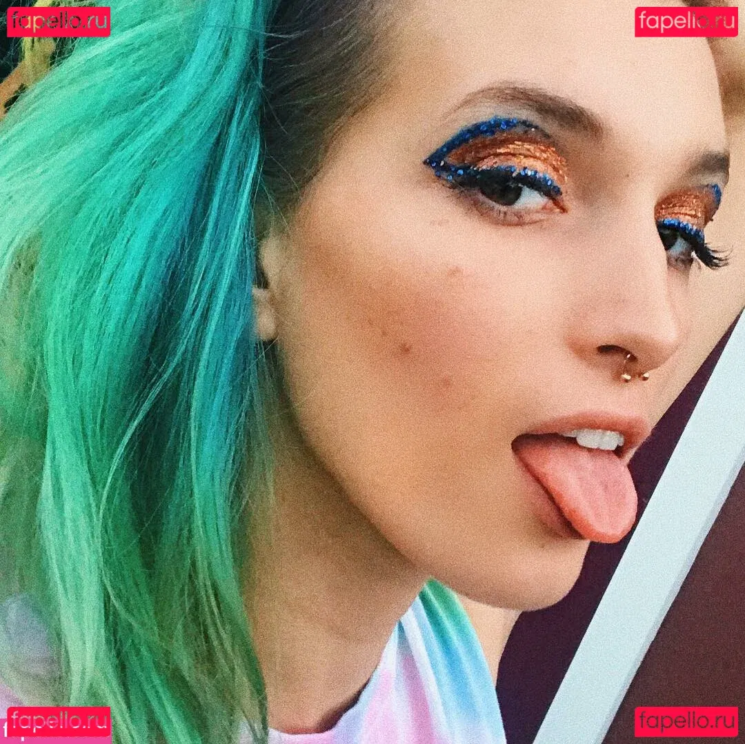 Dani Thorne Onlyfans Photo Gallery 