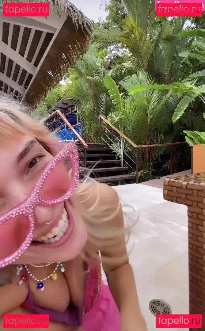 Dani Thorne Onlyfans Photo Gallery 