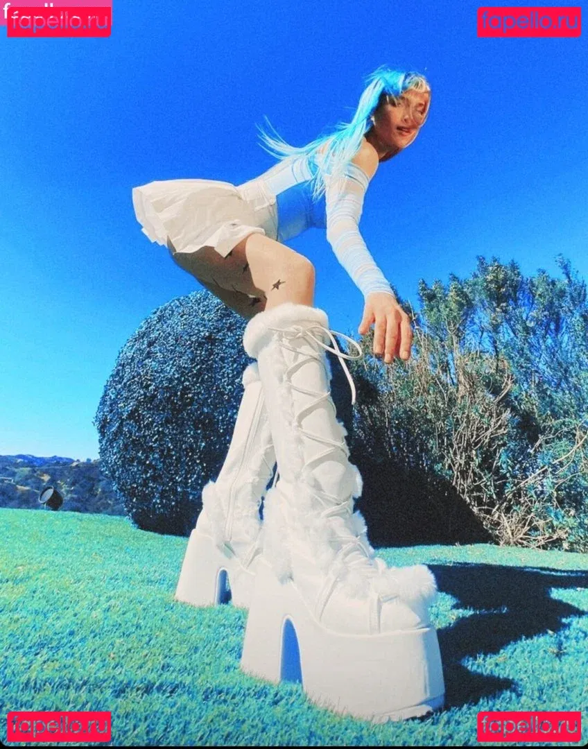 Dani Thorne Onlyfans Photo Gallery 