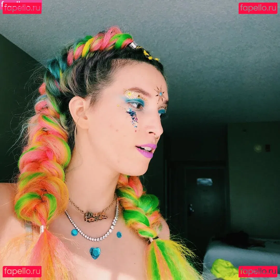 Dani Thorne Onlyfans Photo Gallery 