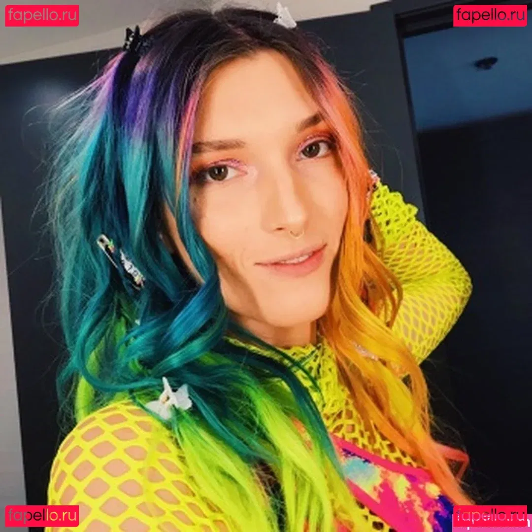 Dani Thorne Onlyfans Photo Gallery 