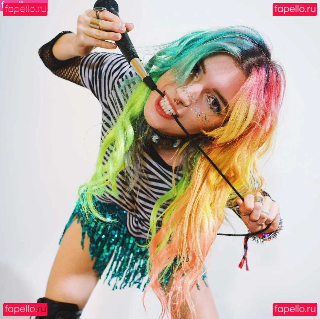 Dani Thorne Onlyfans Photo Gallery 