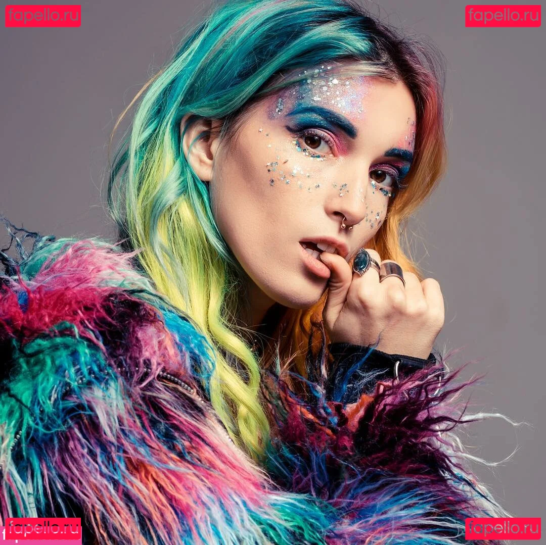 Dani Thorne Onlyfans Photo Gallery 