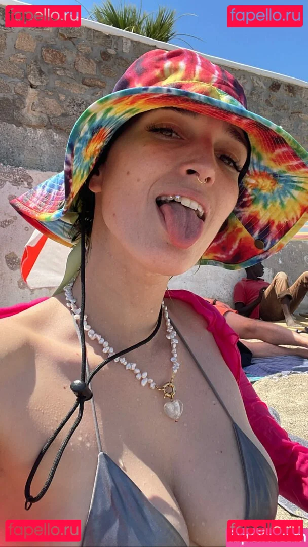 Dani Thorne Onlyfans Photo Gallery 