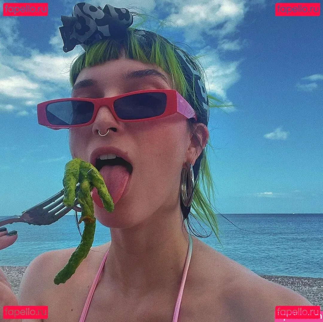 Dani Thorne Onlyfans Photo Gallery 