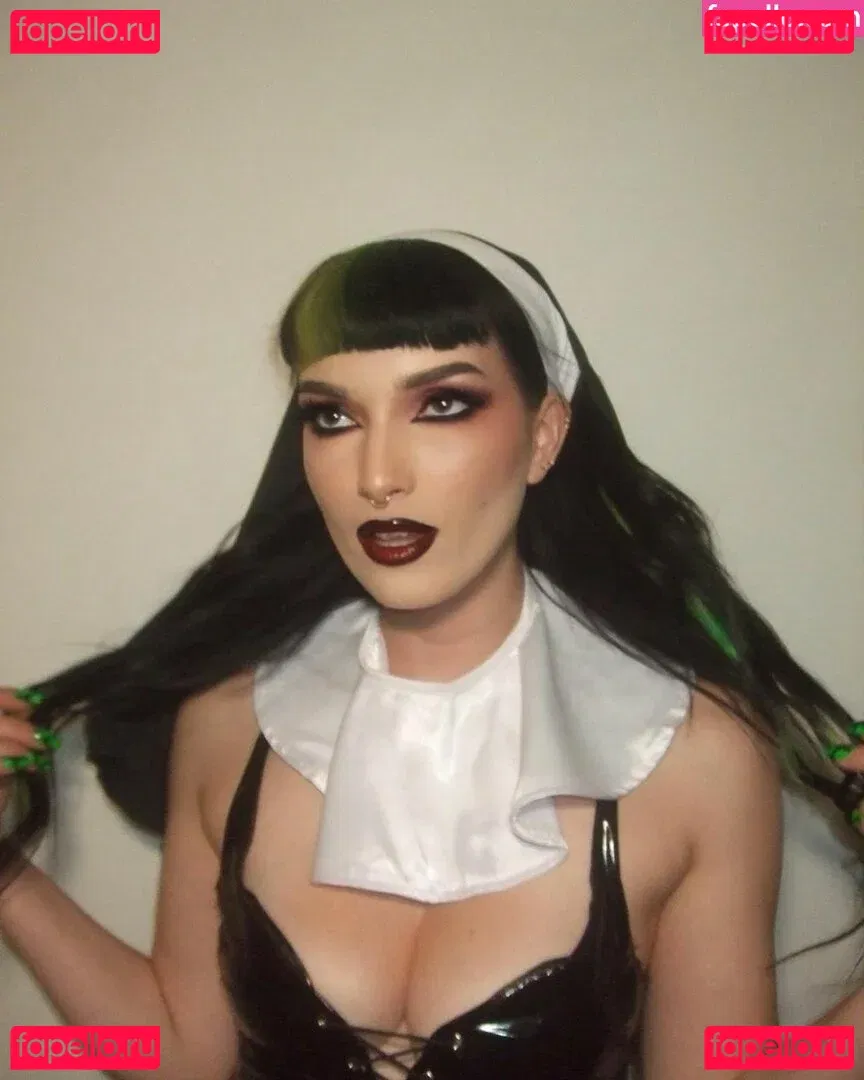 Dani Thorne Onlyfans Photo Gallery 