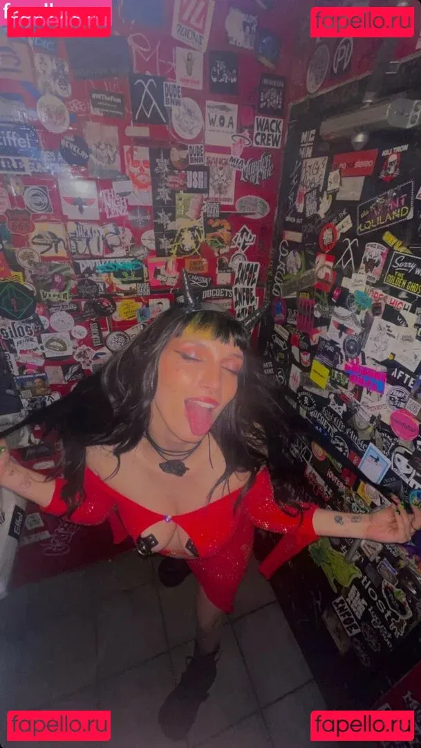 Dani Thorne Onlyfans Photo Gallery 