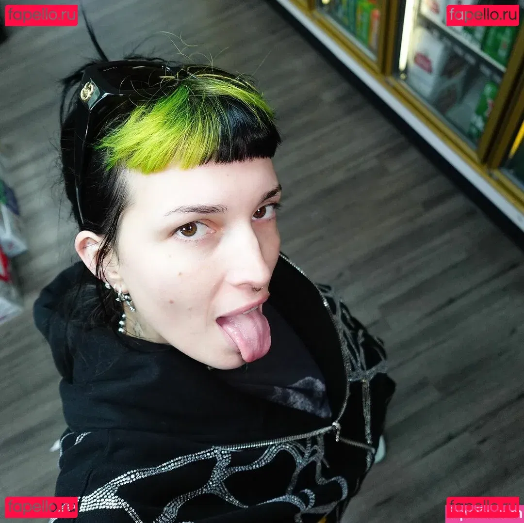 Dani Thorne Onlyfans Photo Gallery 