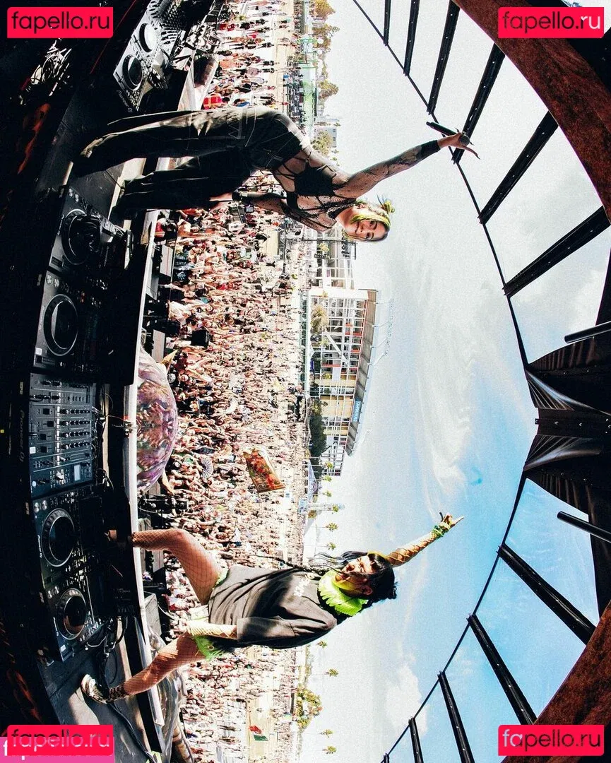 Dani Thorne Onlyfans Photo Gallery 