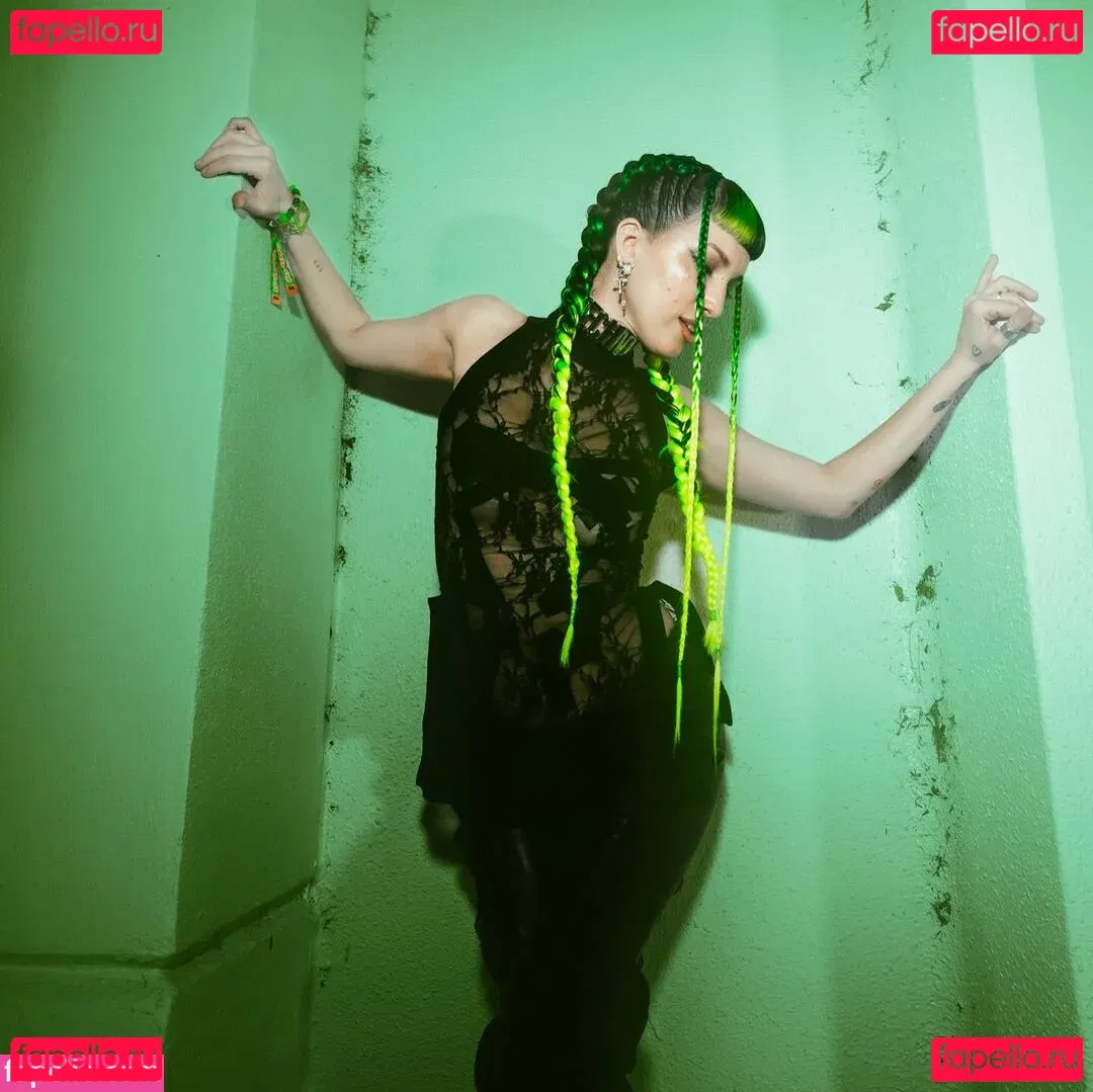 Dani Thorne Onlyfans Photo Gallery 