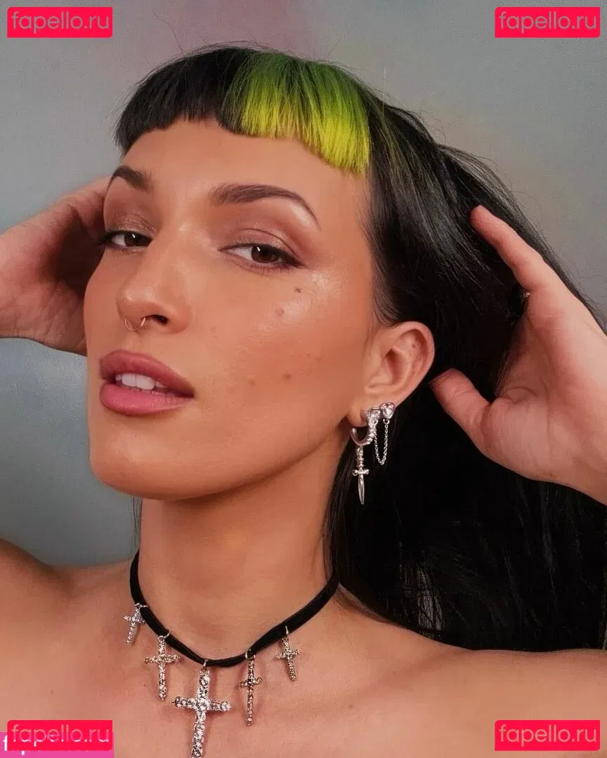 Dani Thorne Onlyfans Photo Gallery 