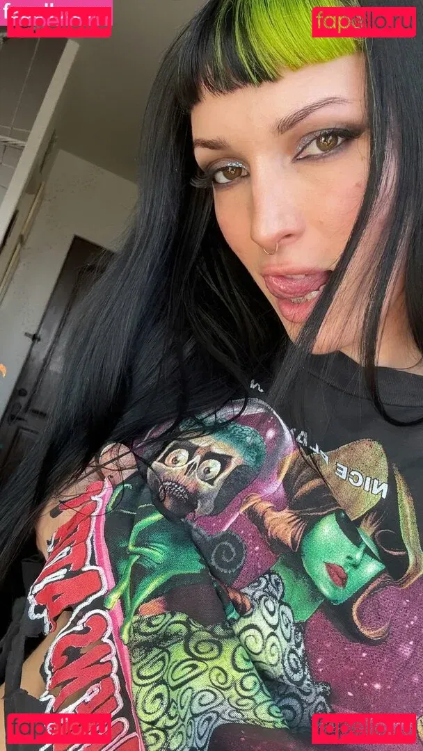 Dani Thorne Onlyfans Photo Gallery 