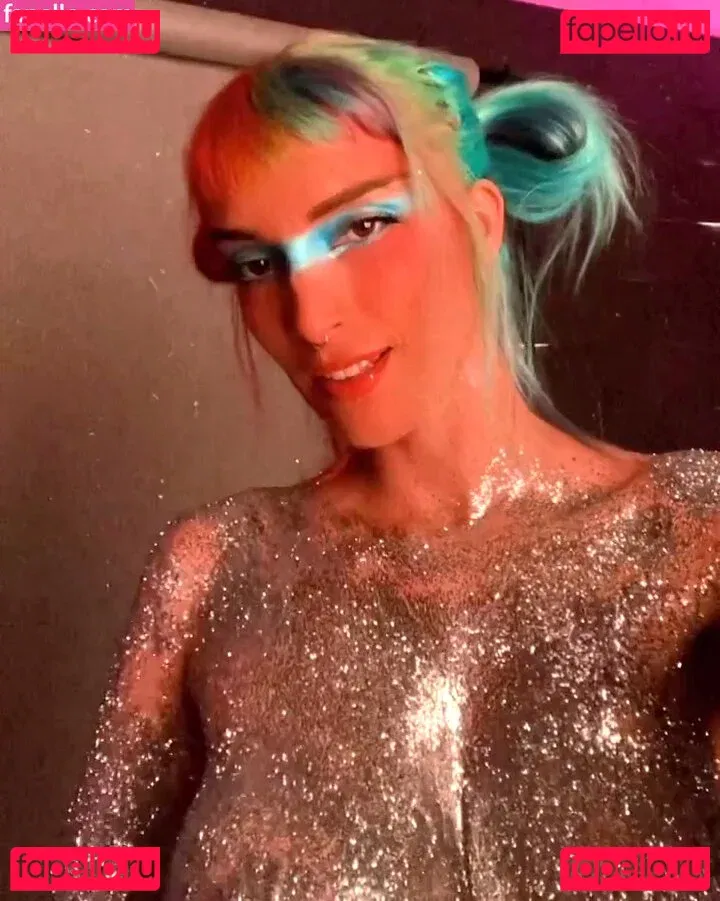 Dani Thorne Onlyfans Photo Gallery 