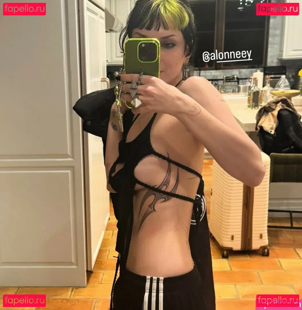Dani Thorne Onlyfans Photo Gallery 