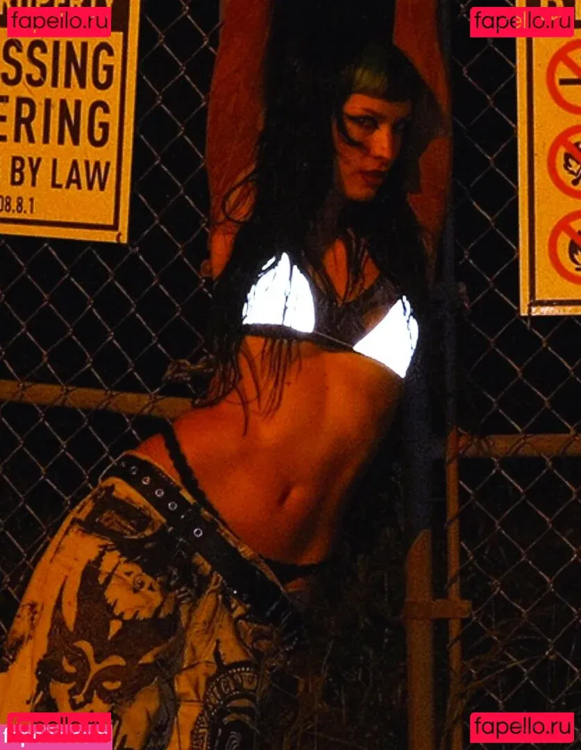 Dani Thorne Onlyfans Photo Gallery 