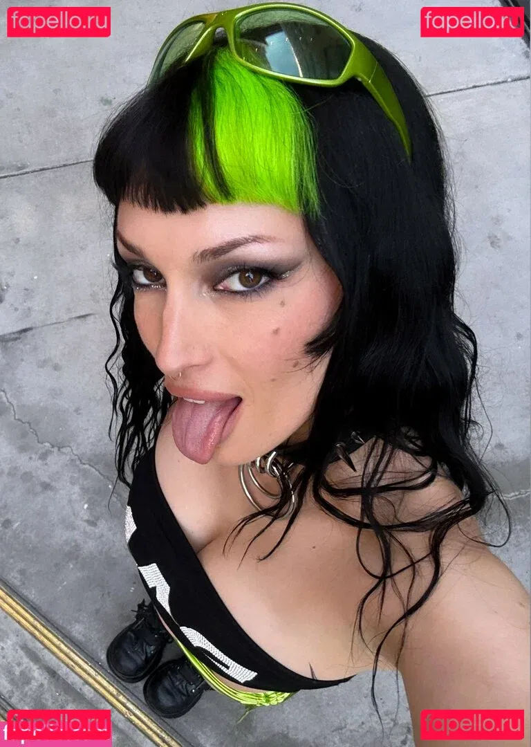 Dani Thorne Onlyfans Photo Gallery 