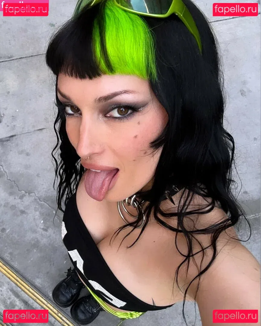 Dani Thorne Onlyfans Photo Gallery 