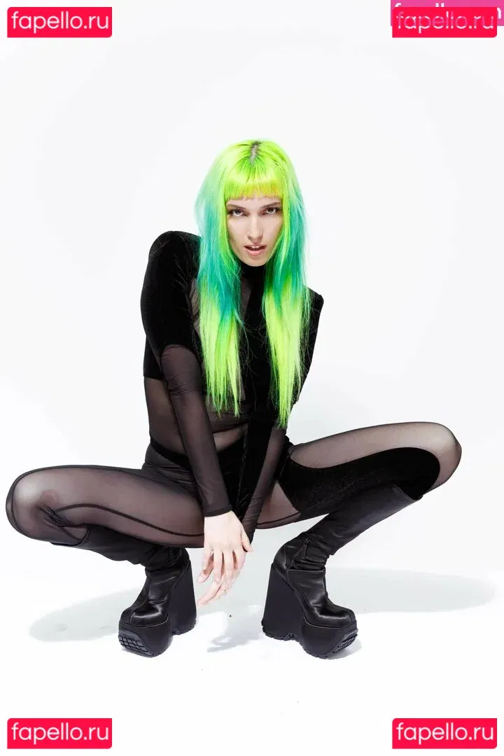 Dani Thorne Onlyfans Photo Gallery 