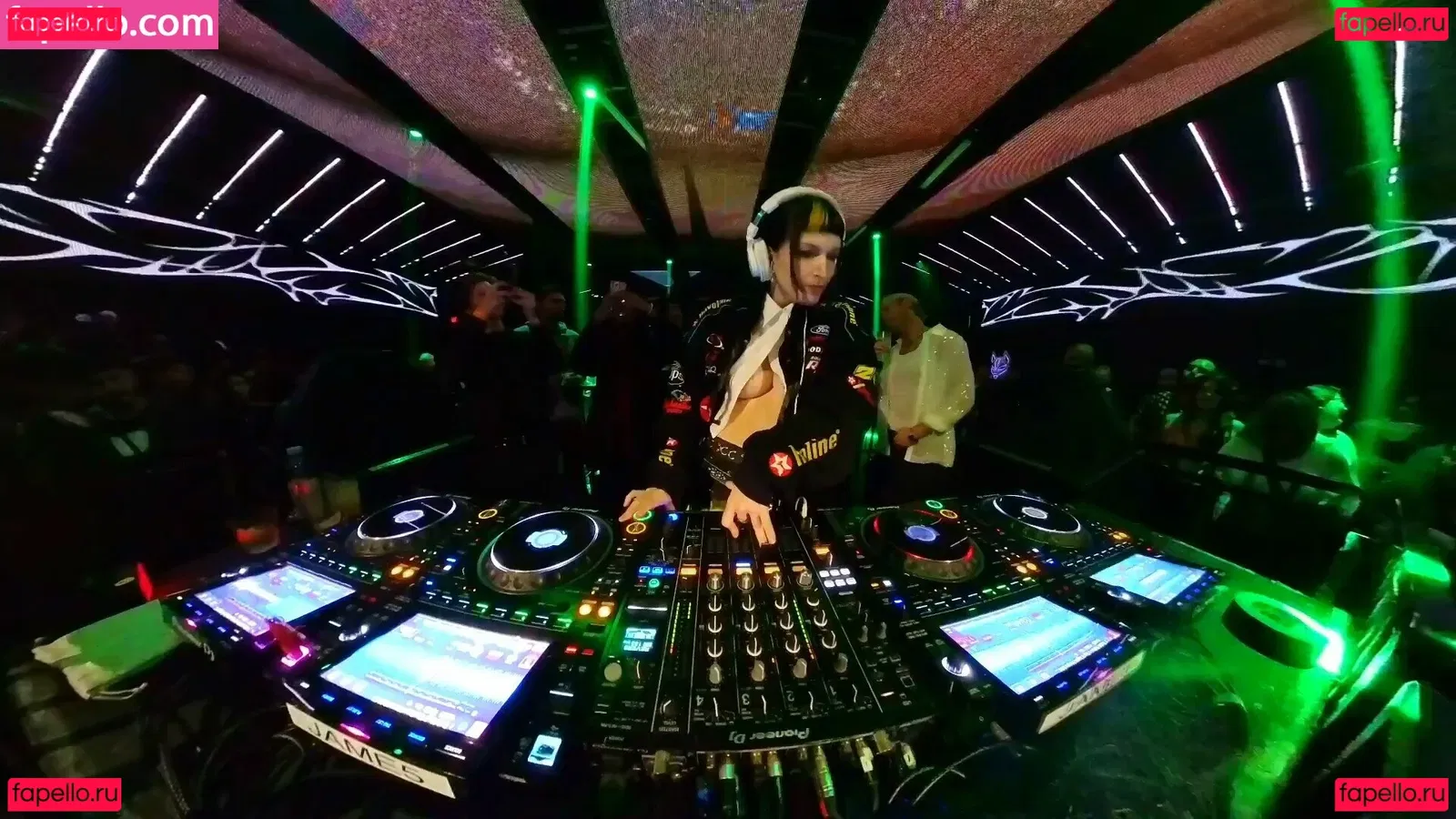 Dani Thorne Onlyfans Photo Gallery 