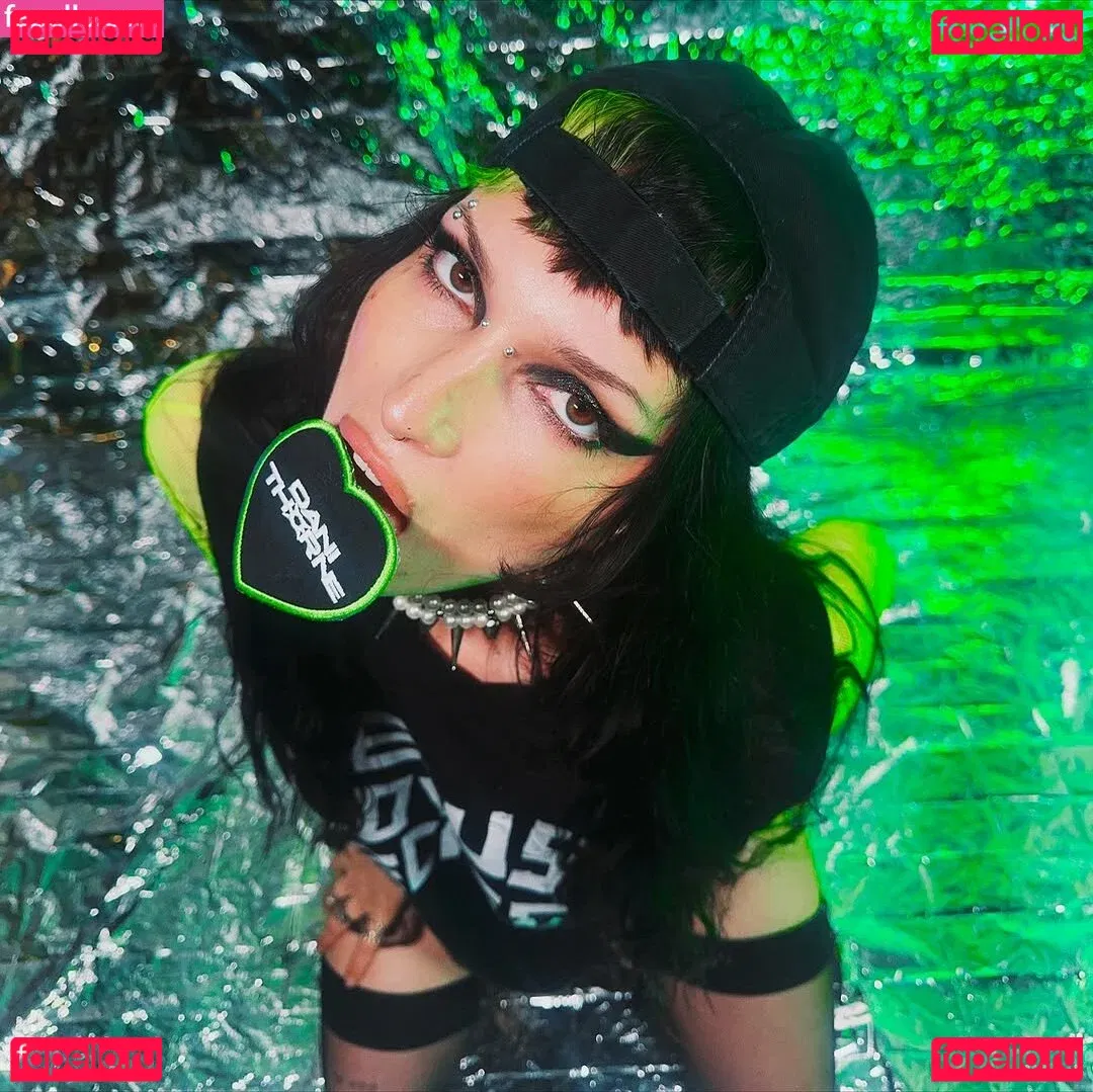 Dani Thorne Onlyfans Photo Gallery 