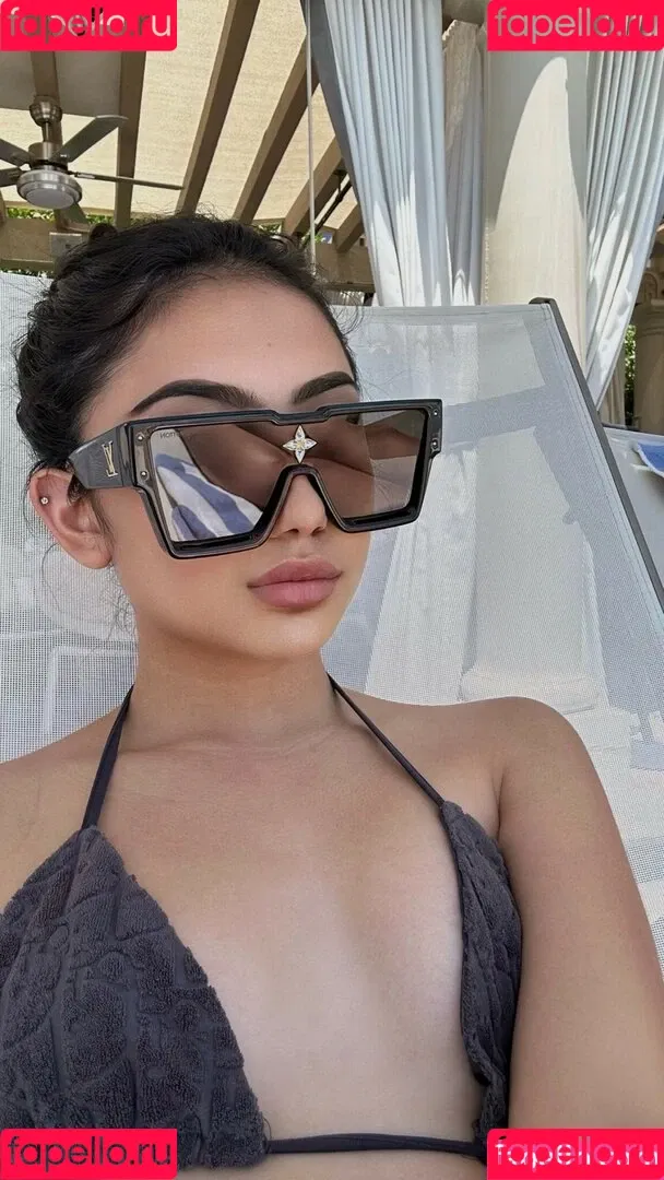 elara777 Onlyfans Photo Gallery 