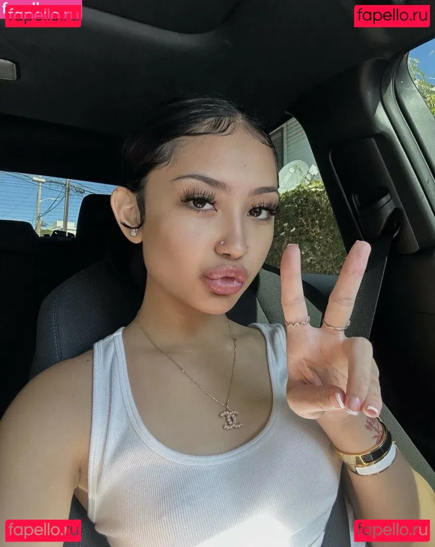 elara777 Onlyfans Photo Gallery 