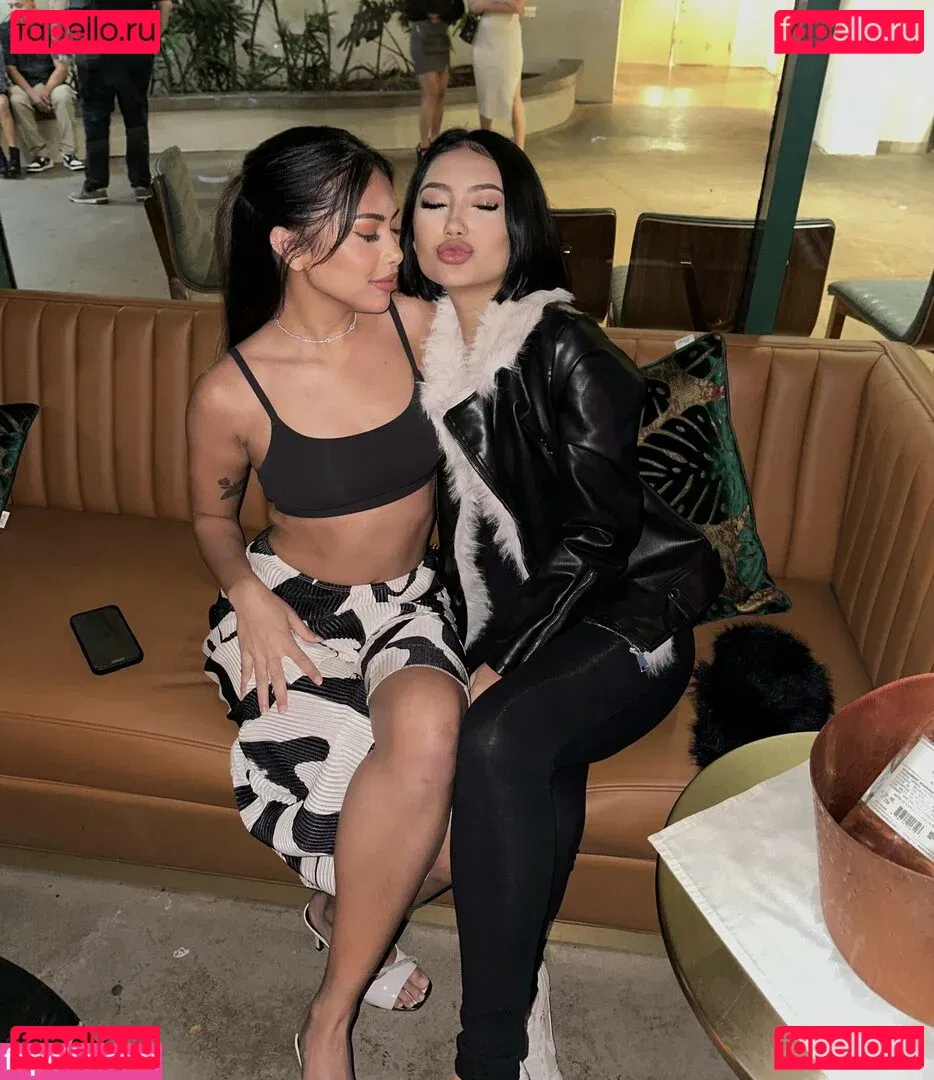 elara777 Onlyfans Photo Gallery 