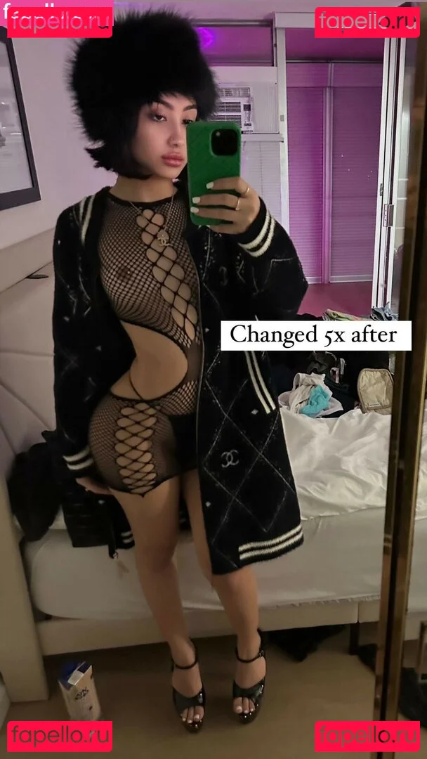 elara777 Onlyfans Photo Gallery 