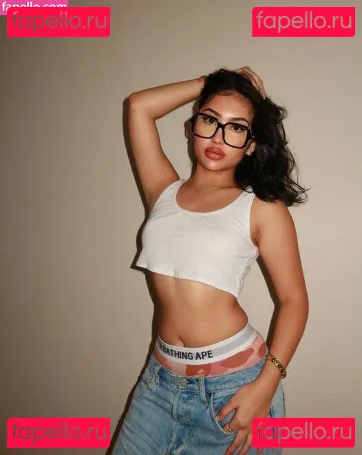 elara777 Onlyfans Photo Gallery 