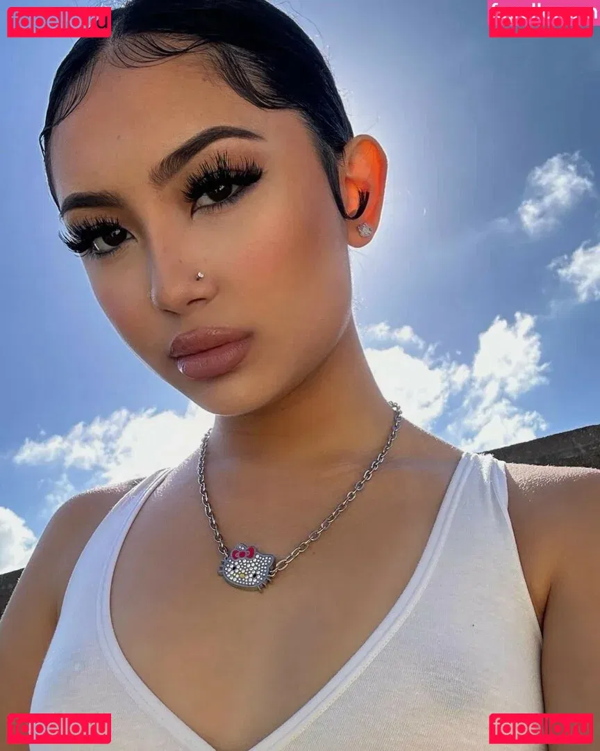 elara777 Onlyfans Photo Gallery 