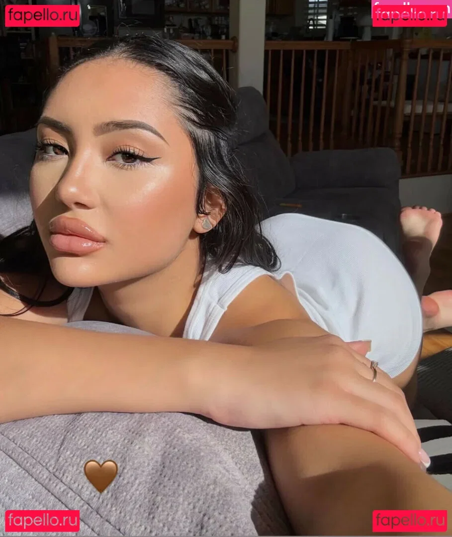 elara777 Onlyfans Photo Gallery 