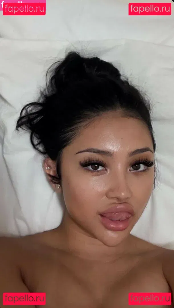 elara777 Onlyfans Photo Gallery 