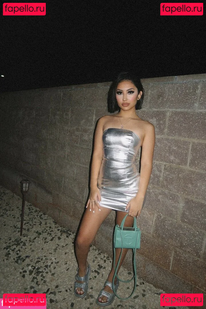 elara777 Onlyfans Photo Gallery 