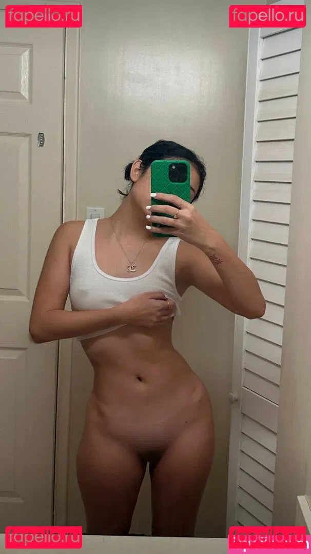 elara777 Onlyfans Photo Gallery 